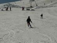 Nathan_equilibre_sur_un_ski